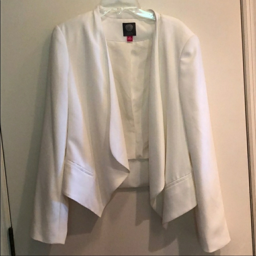 Vince Camuto white blazer